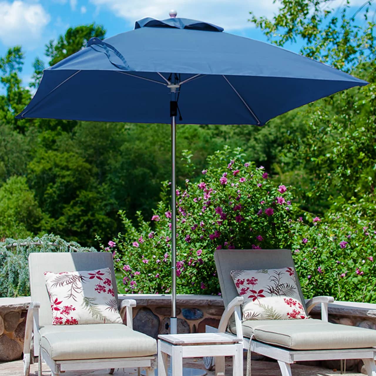 Frankford Monterey 7.5' Square Market Umbrella (Pulley Lift) | Navy Blue Canvas Fabric