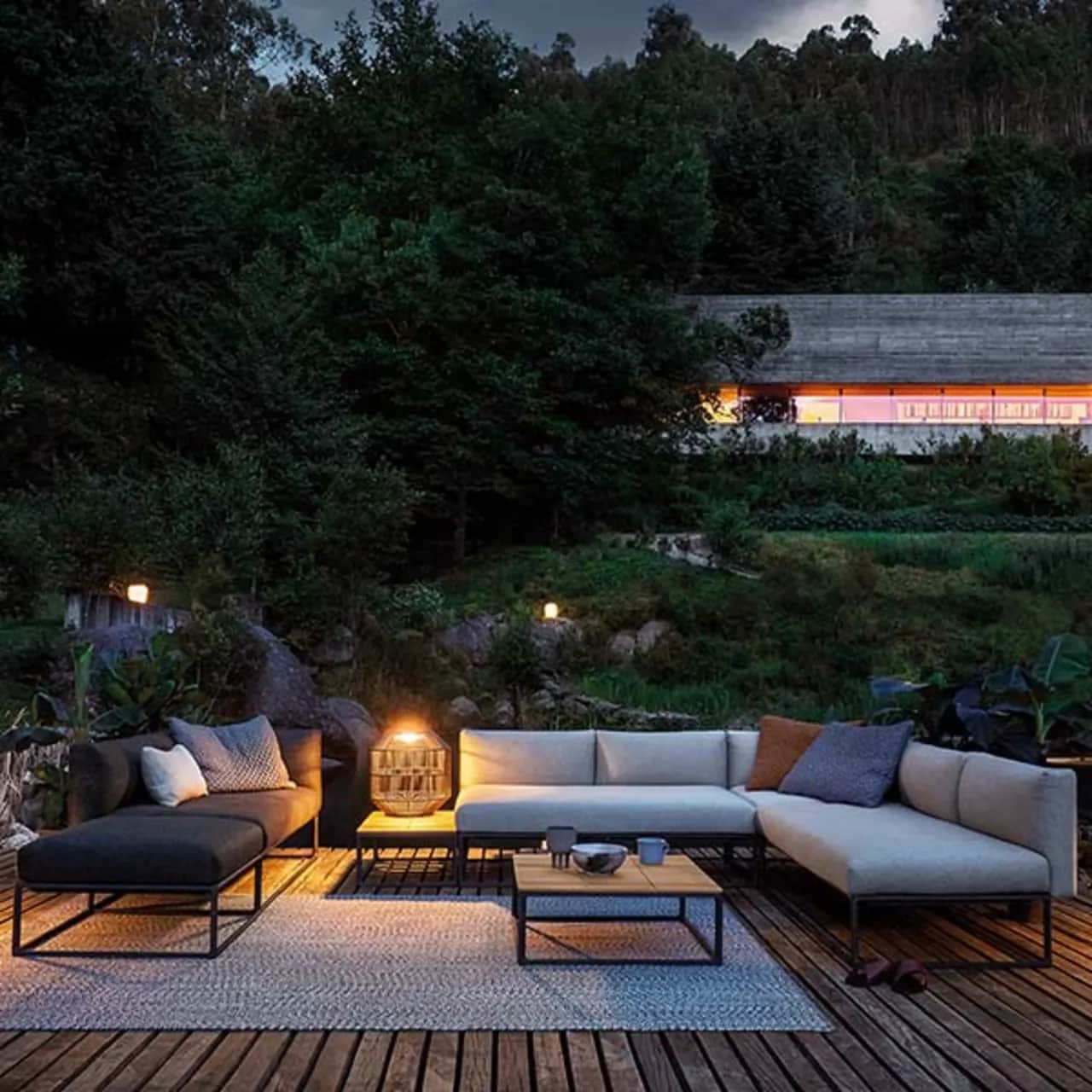 Gloster Maya Modular Lounge Collection