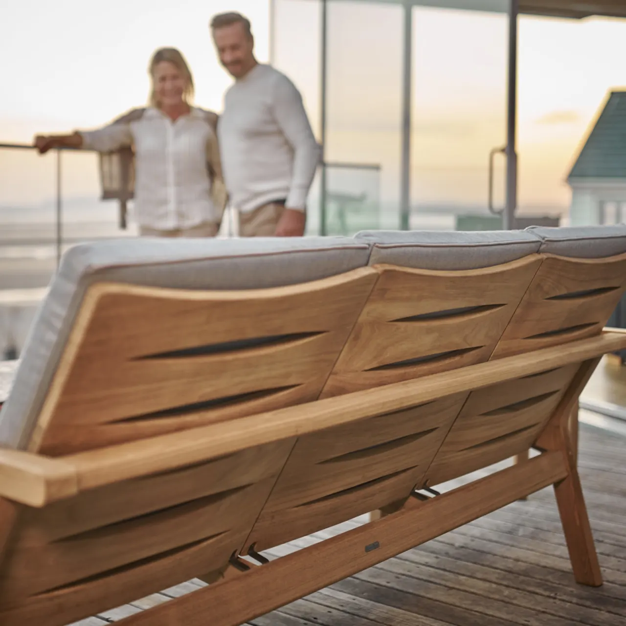 Barlow Tyrie Monterey Teak 3-Seater Settee