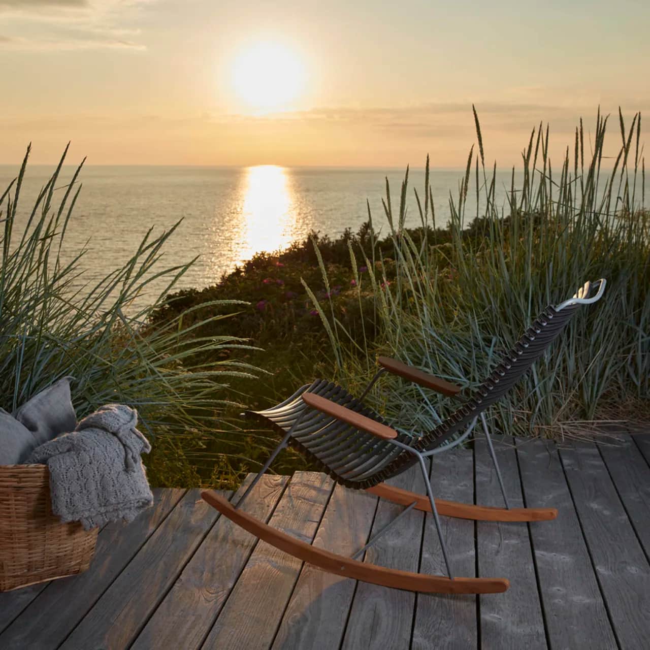 Houe Click Rocking Chair | Black Lamellas