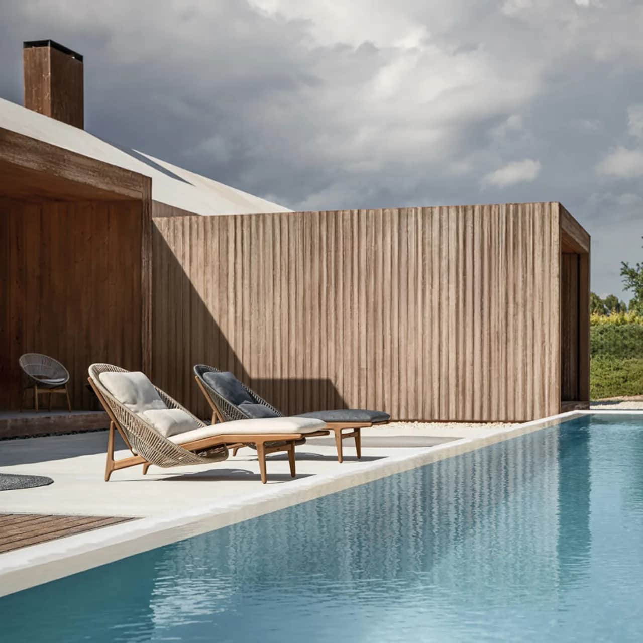 Gloster Bora Loungers