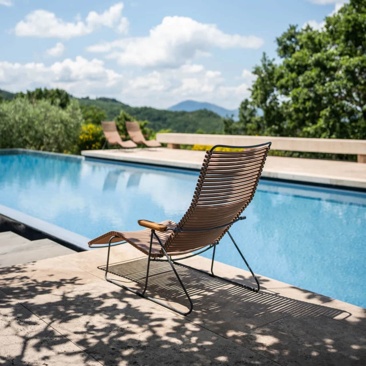 Houe Sun Lounger | Sand Lamellas