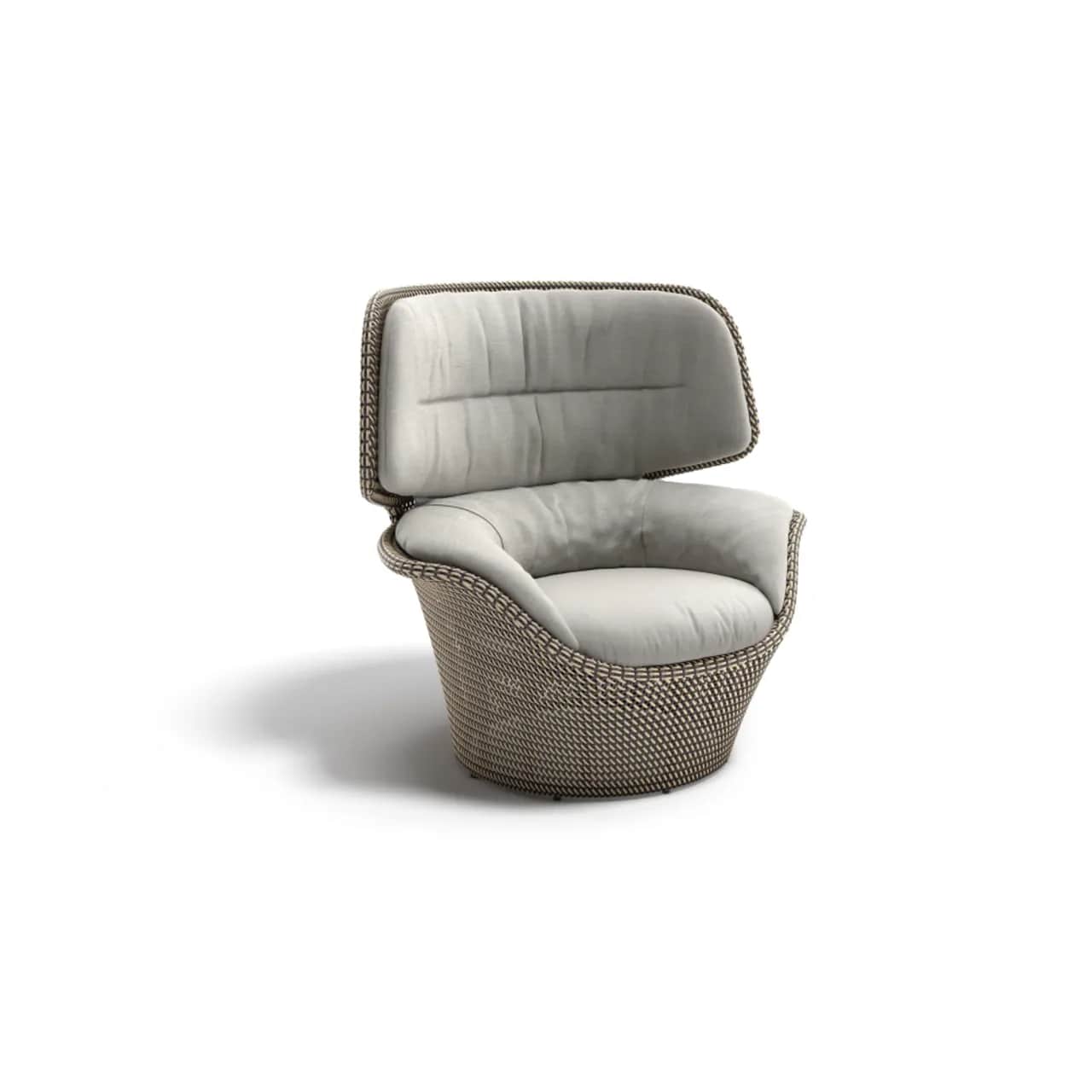 DEDON SEASHELL GRAND Wing Chair | Fiber: Oak