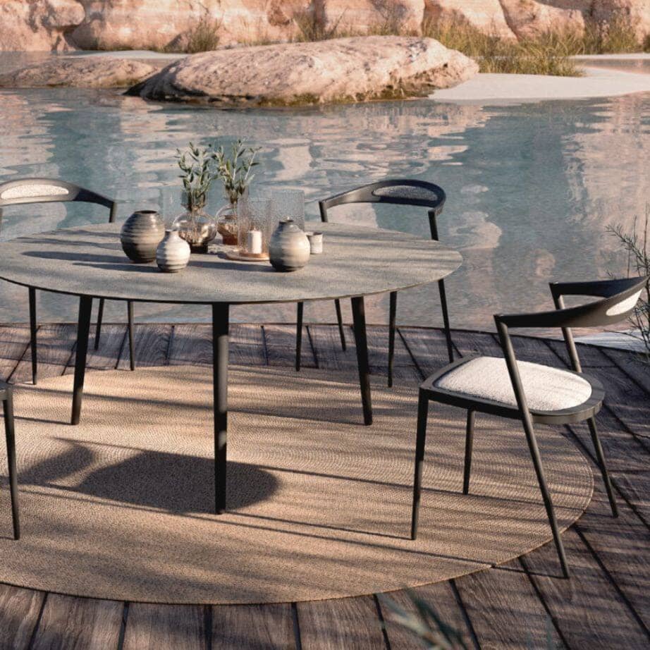 Styletto Low Dining Table 160cm Round + Dining Chairs
