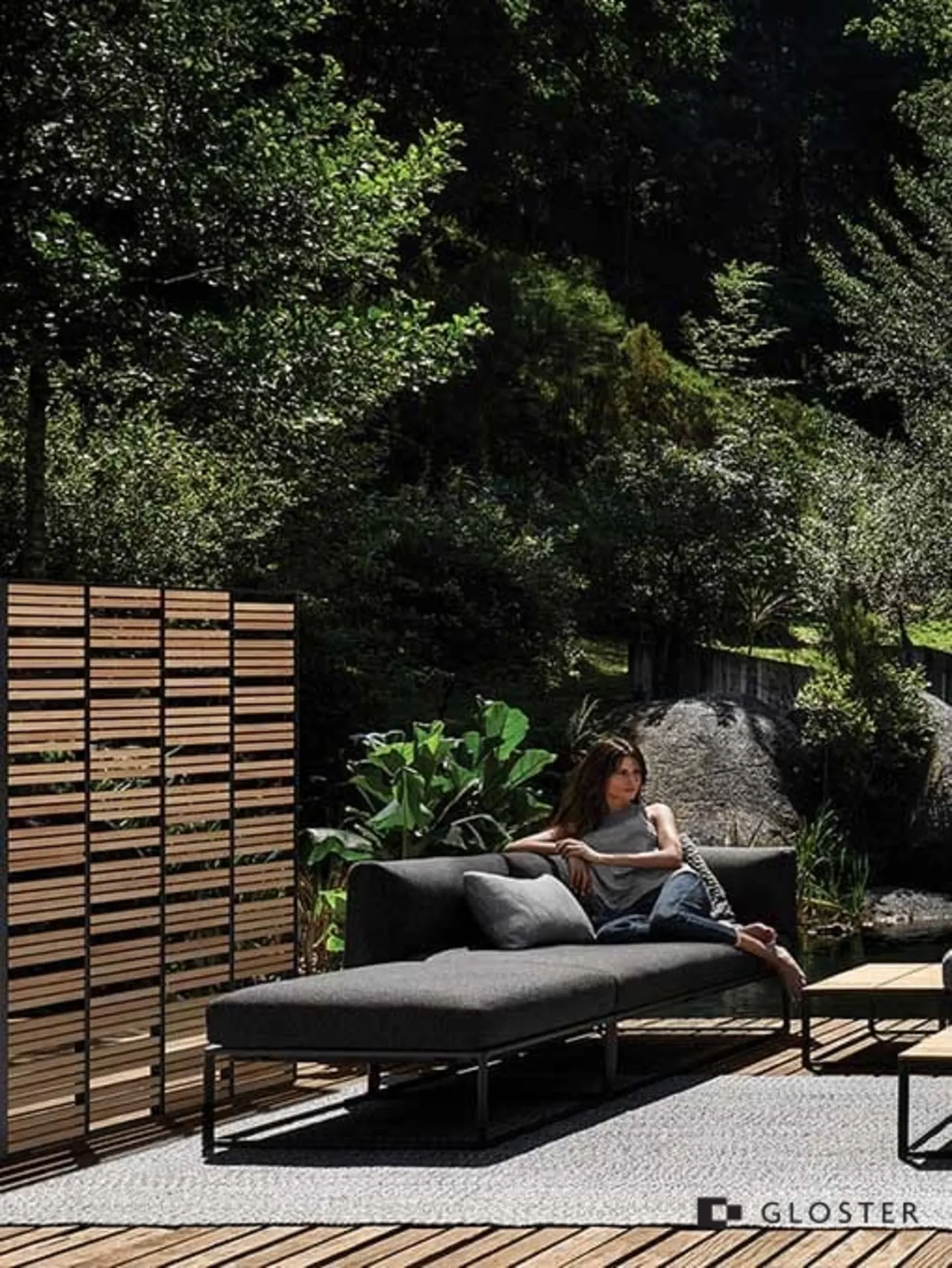 Gloster | Straight Screen