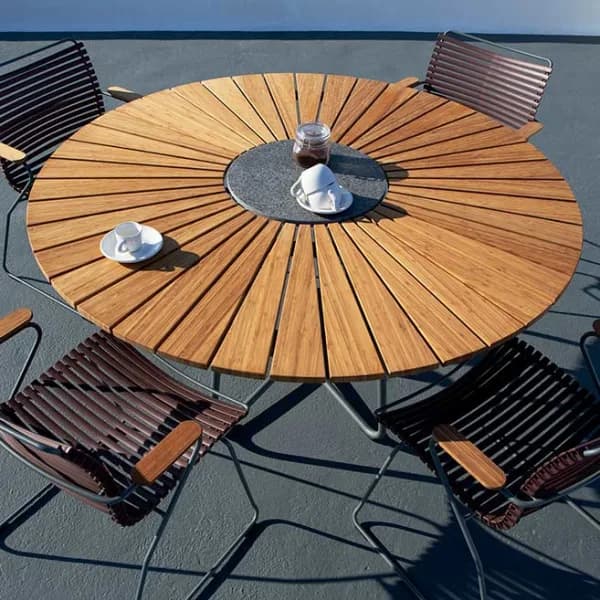 Circle Dining Table | Click Dining Armchairs