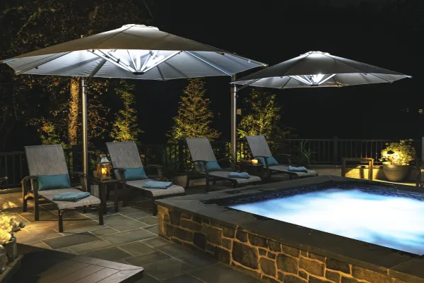 Aurora | Octagonal Cantilever Umbrella