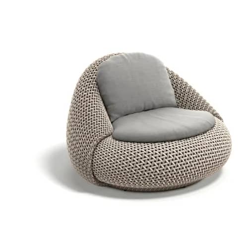 DEDON ATOLO Lounge Chair | Fiber: Pearl Sand