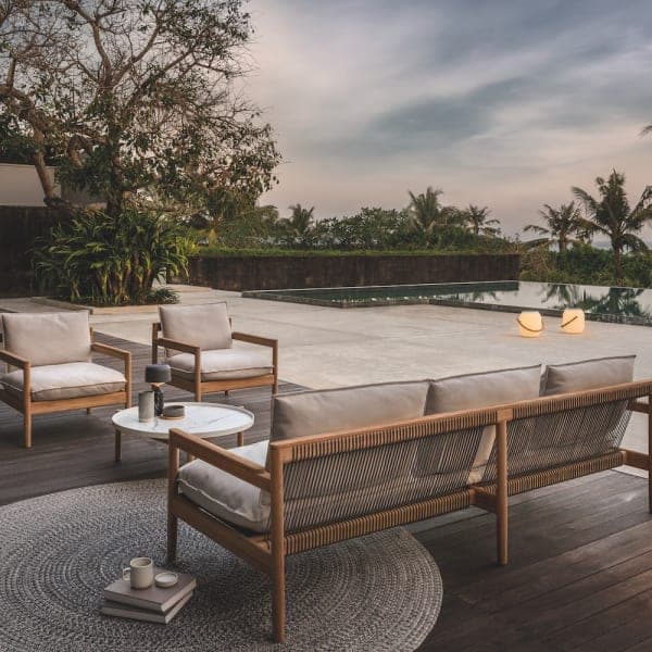 Saranac Lounge Chairs and 3-Seater Sofa (Courtesy of Gloster)