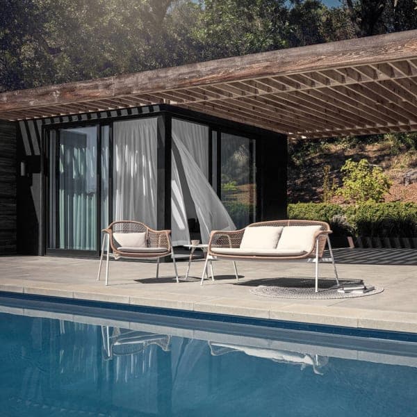 Gloster Fresco 2-Seater Sofa & Lounge Chair | Fresco 19" Round Side Table